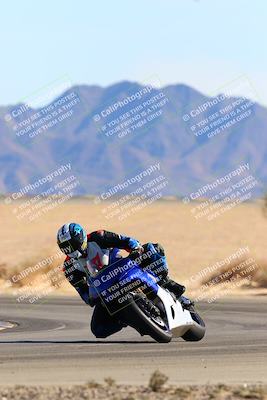 media/Jan-08-2022-SoCal Trackdays (Sat) [[1ec2777125]]/Turn 4 (1145am)/